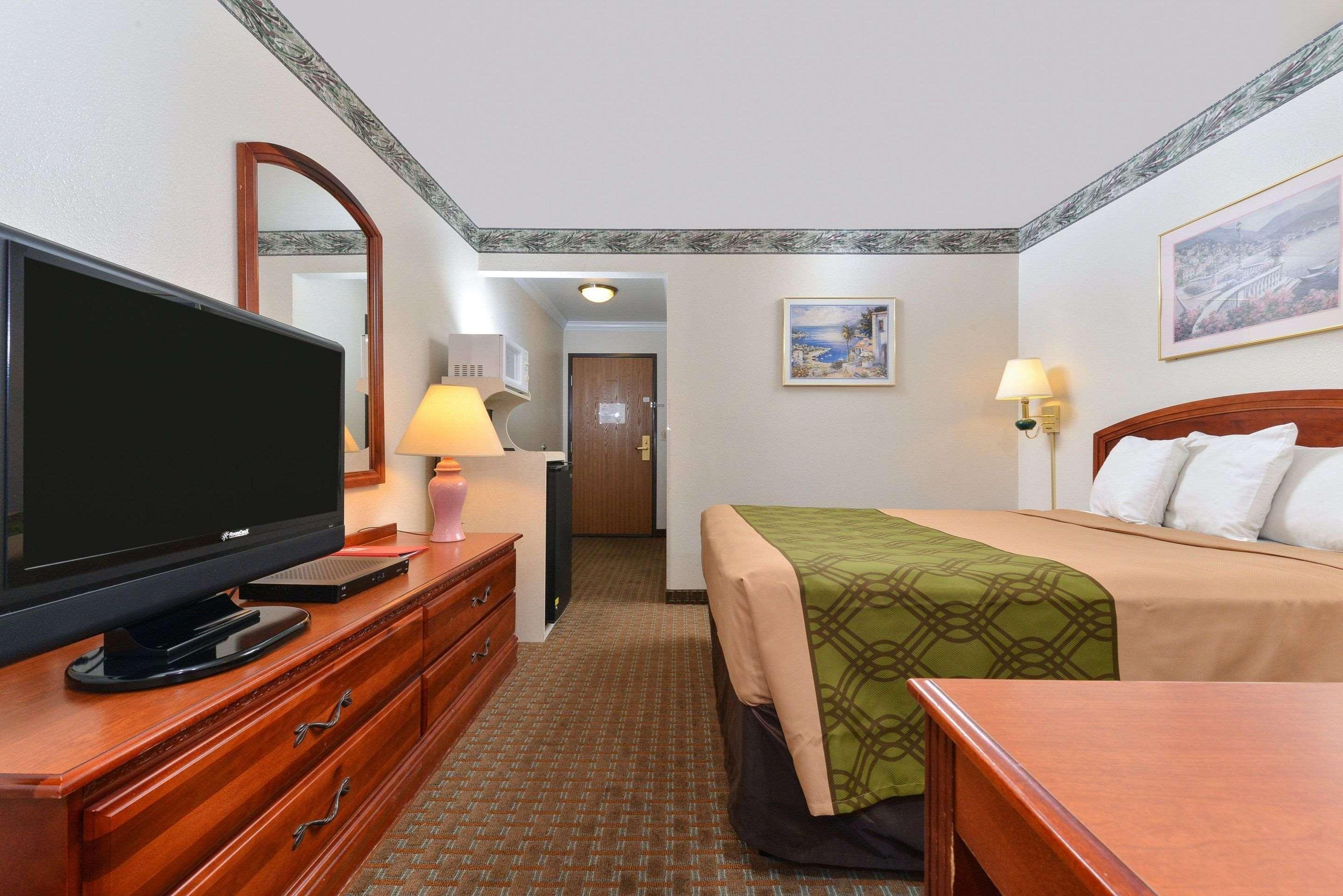 Econo Lodge Inn & Suites Corning Exterior foto